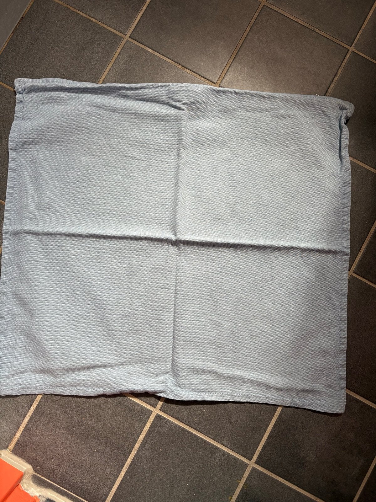 IKEA GURLI Kussenhoes Lichtblauw 50x50 cm, Gebruikt, IKEA, Ophalen of Verzenden, Wasbaar