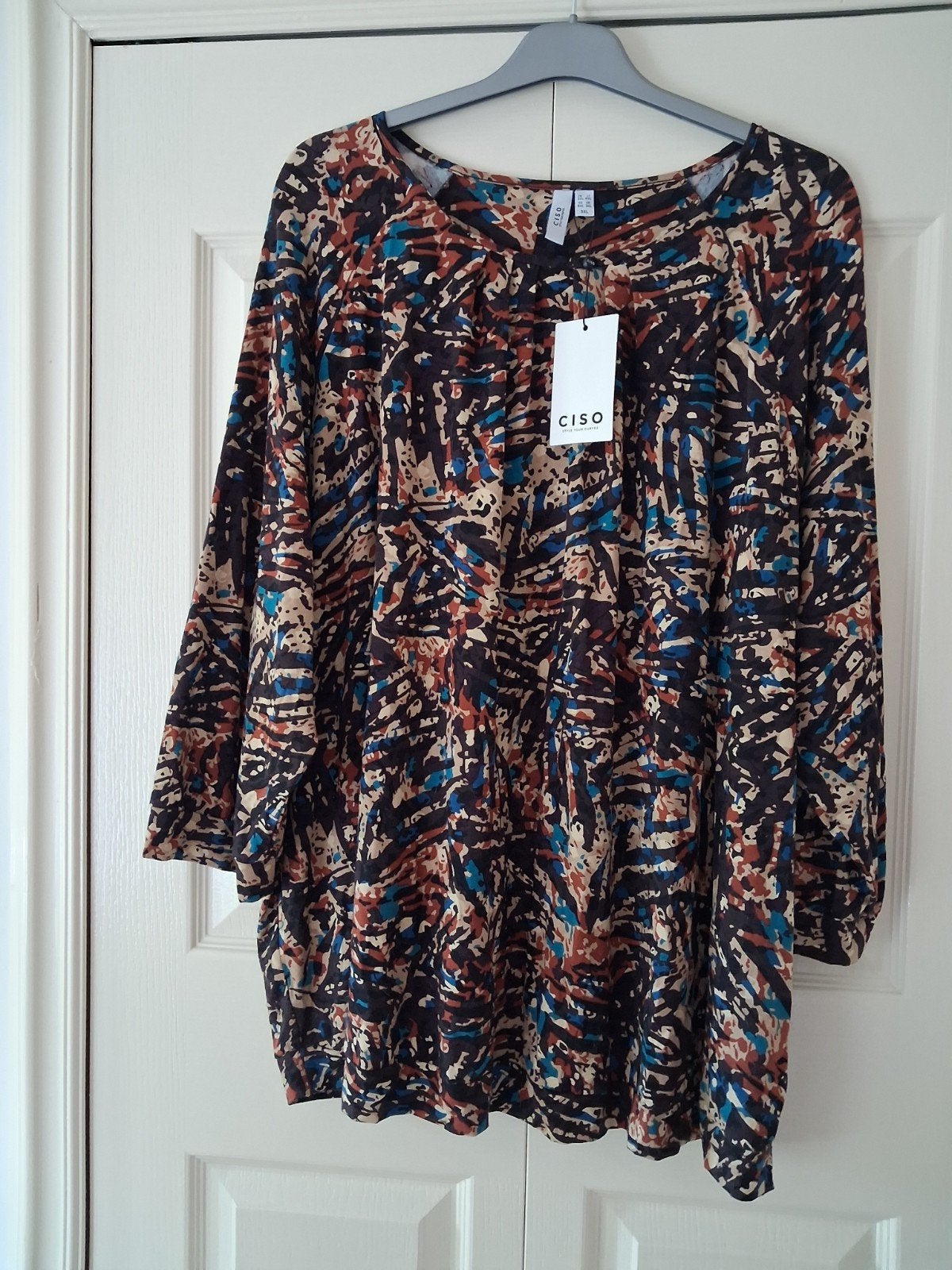 Nieuwe shirt merk ciso maat 3xl  54/56, Kleding | Dames, Meerkleurig, Nieuw, Ciso, Shirt of Top