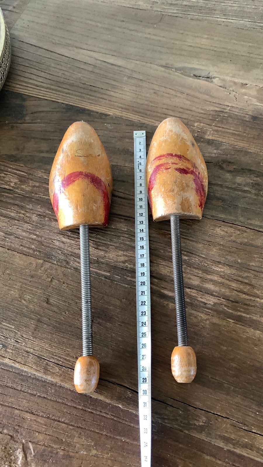 Oude schoenen spanners jaren 50/60, Ophalen