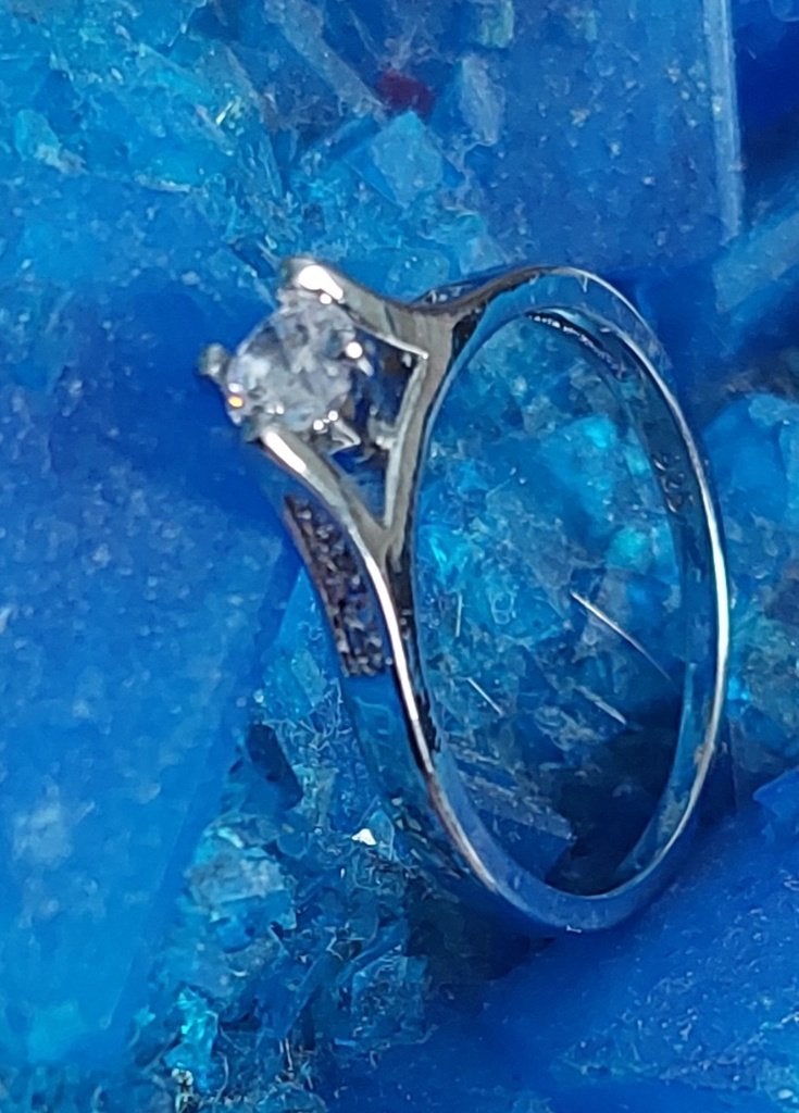 rin. prachtige zilverkleurige ring STRASS (21mm), Overige materialen, 20 of groter, Verzenden, Nieuw