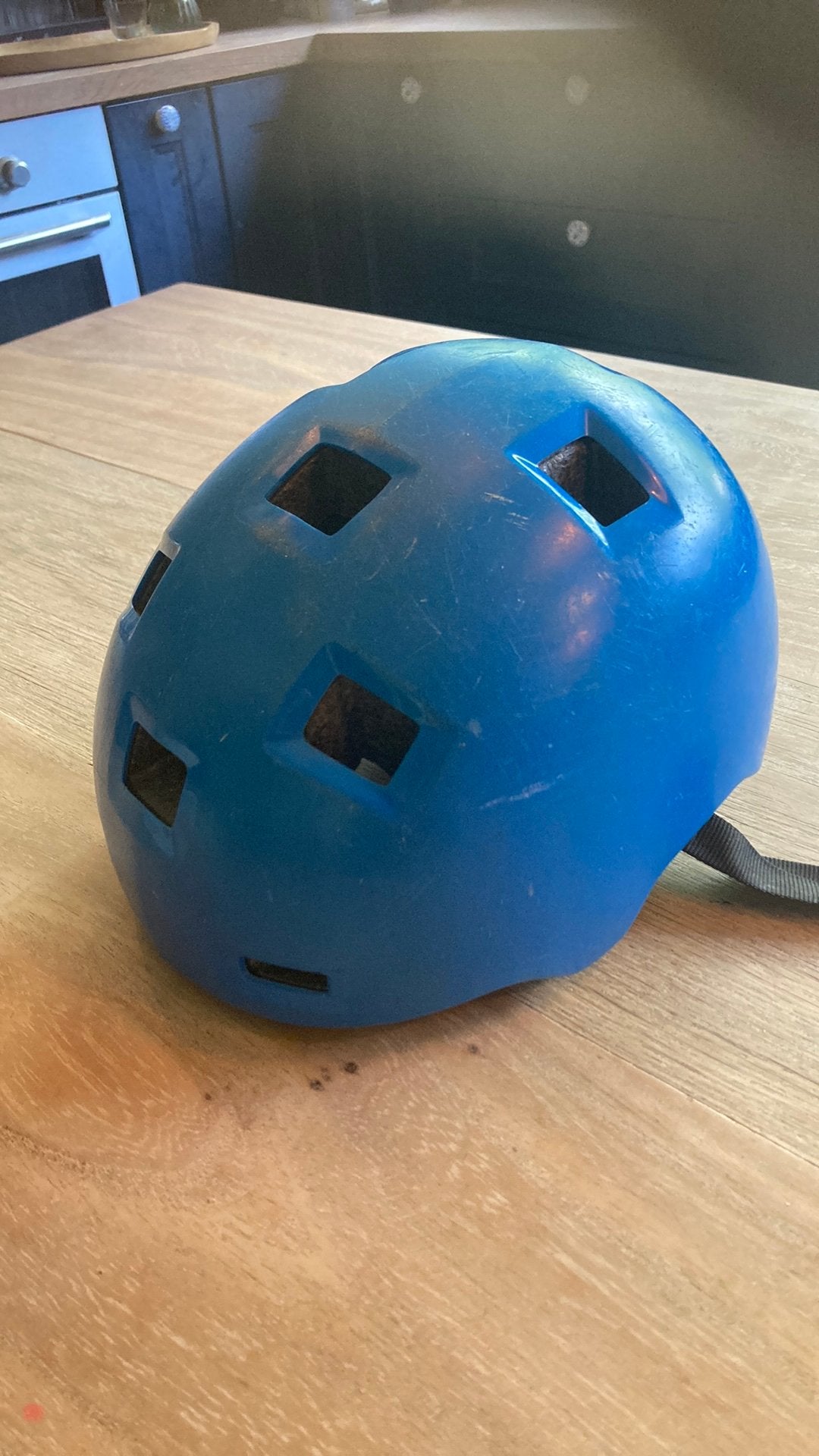 Stevige peuter helm Decathlon, Ophalen of Verzenden, Gebruikt, XS, Jongen of Meisje