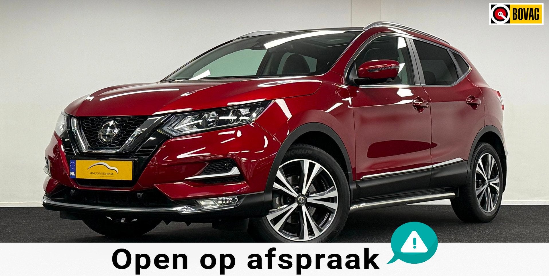 Nissan Qashqai 1.3 DIG-T N-Connecta*Automaat*Panodak*Navi*Ca, Auto's, Nissan, Automatische klimaatregeling, Gebruikt, Zwart, 4 cilinders