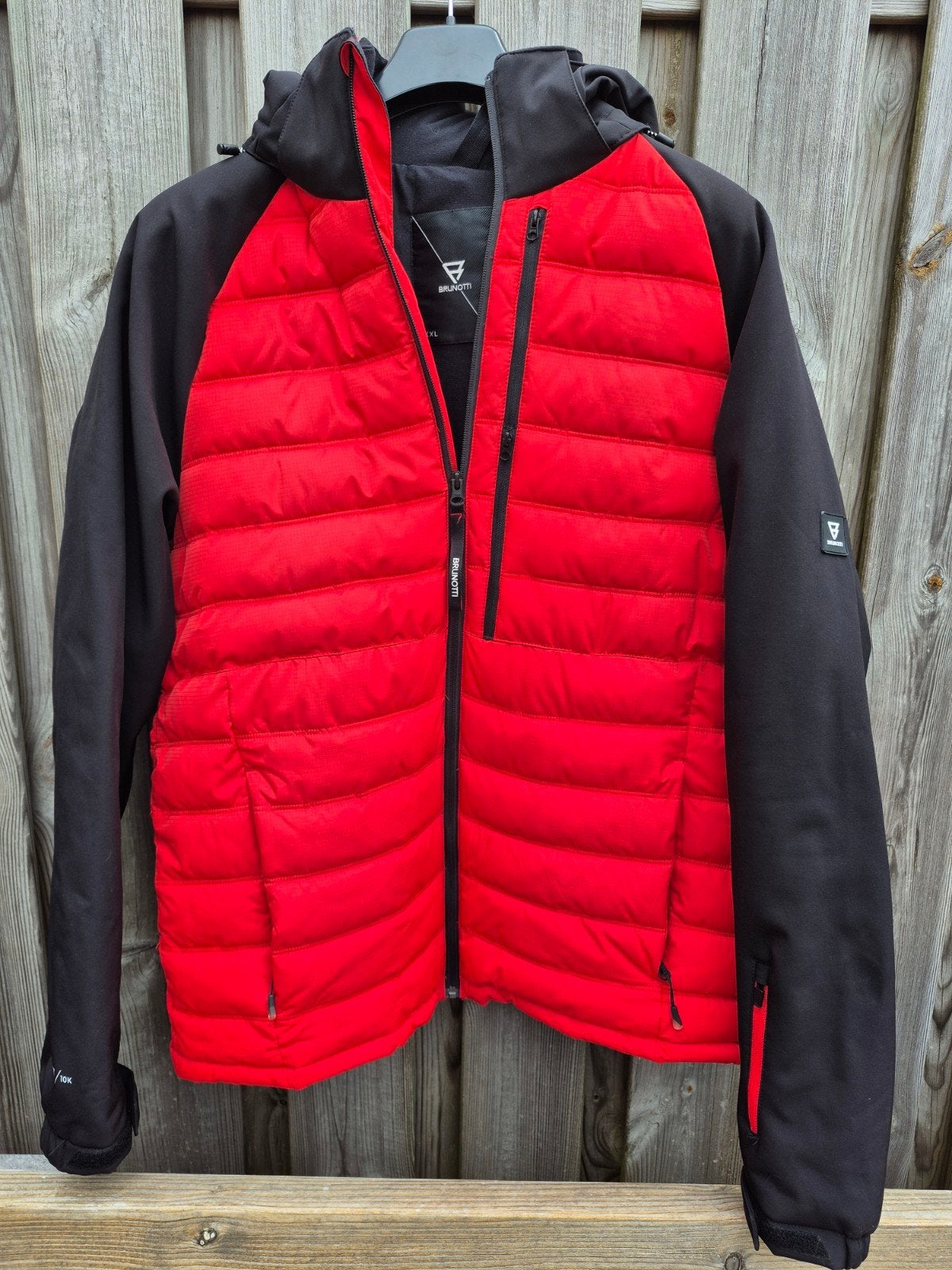 Brunotti ski-jas/winterjas rood/zwart - Maat XXL, Brunotti, Overige maten, Ophalen of Verzenden, Zo goed als nieuw