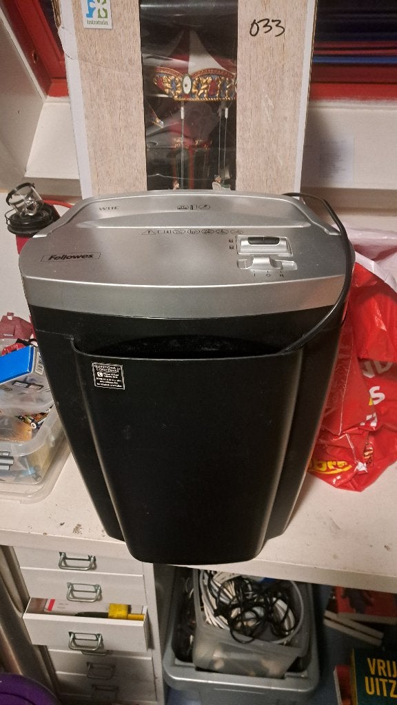 Papierversnipperaar Fellowes W11C (Z265-56), Ophalen of Verzenden, Zo goed als nieuw