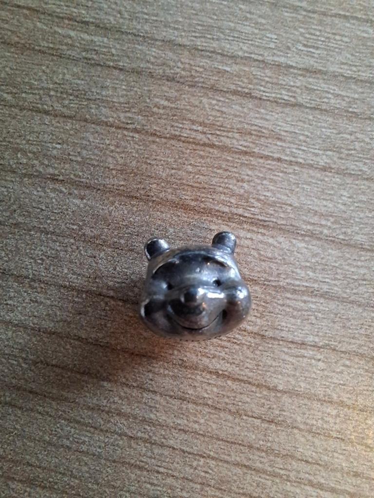 Pandora bedel Disney Winnie the Pooh, Sieraden, Tassen en Uiterlijk, Bedels, Ophalen of Verzenden, Zo goed als nieuw, Zilver, Pandora