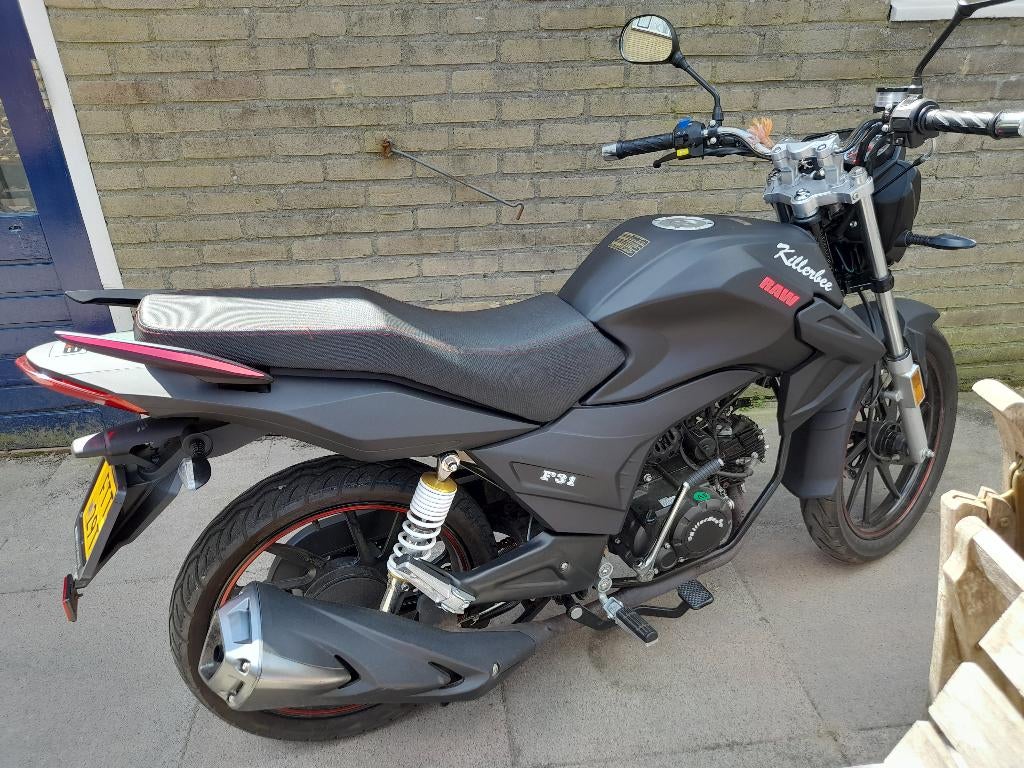 Killerbee F31 schakelbrommer (2025), Ophalen, Killerbee, Maximaal 45 km/u, Zo goed als nieuw