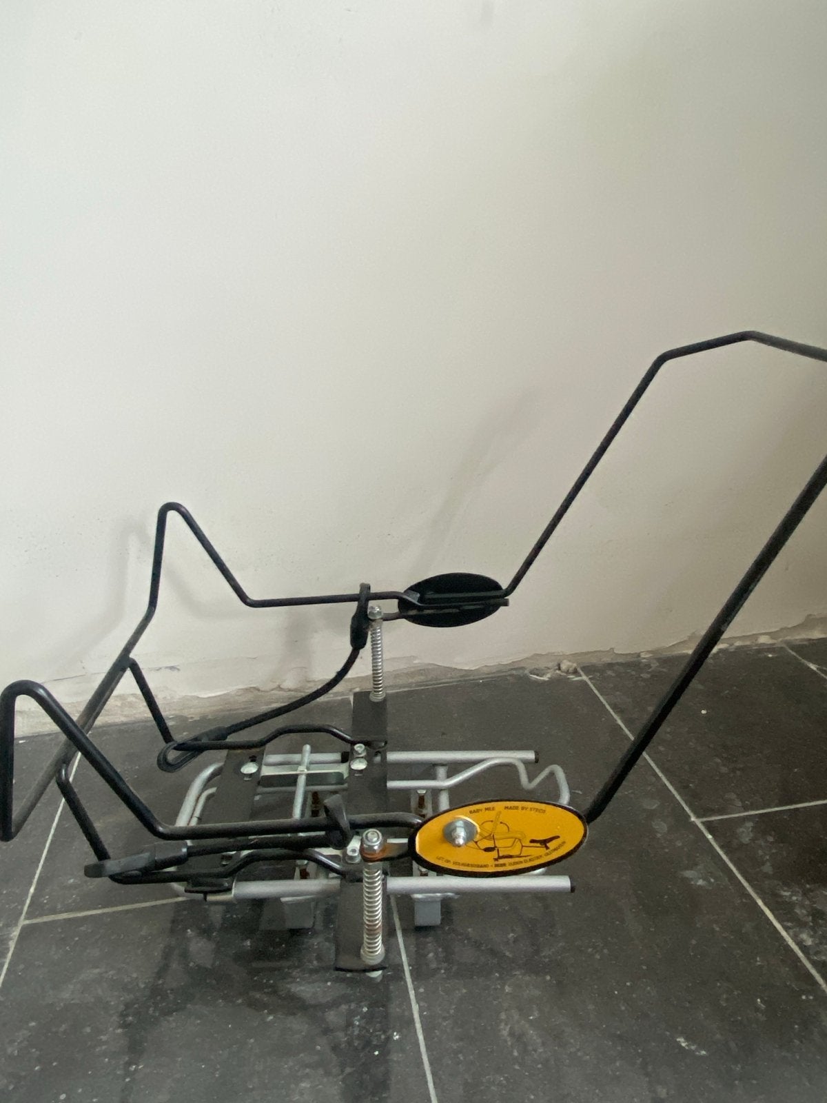 Maxi Cosi houder bakfiets ‘Baby Mee by Steco’, Fietsen en Brommers, Fietsen | Bakfietsen, Ophalen, Gebruikt