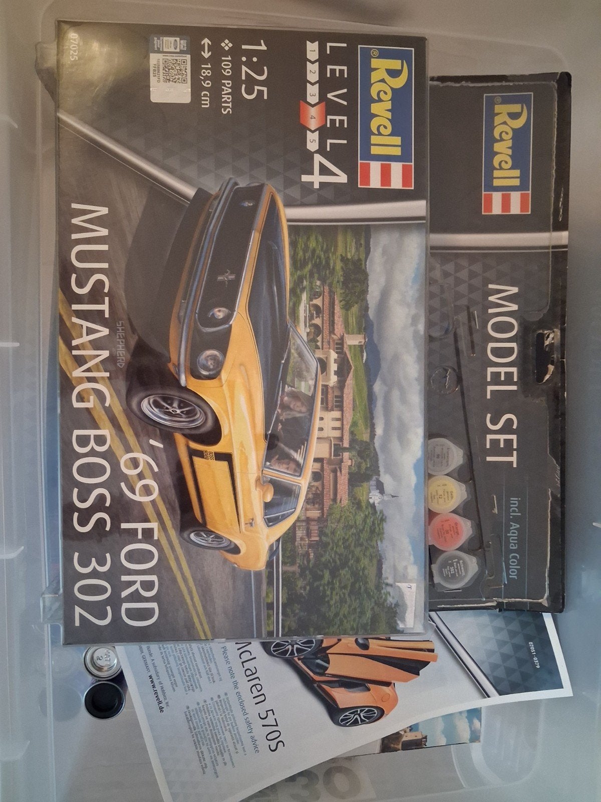 Revell Model Set '69 Ford Mustang Boss 302 (Nieuw), Hobby en Vrije tijd, Modelbouw | Auto's en Voertuigen, Ophalen, Auto, Nieuw