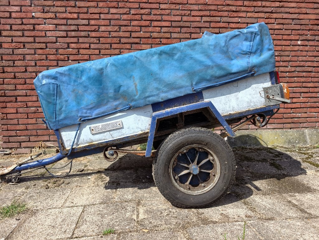 Vintage bagagewagen / kleine aanhanger – opknapper, Ophalen, Gebruikt