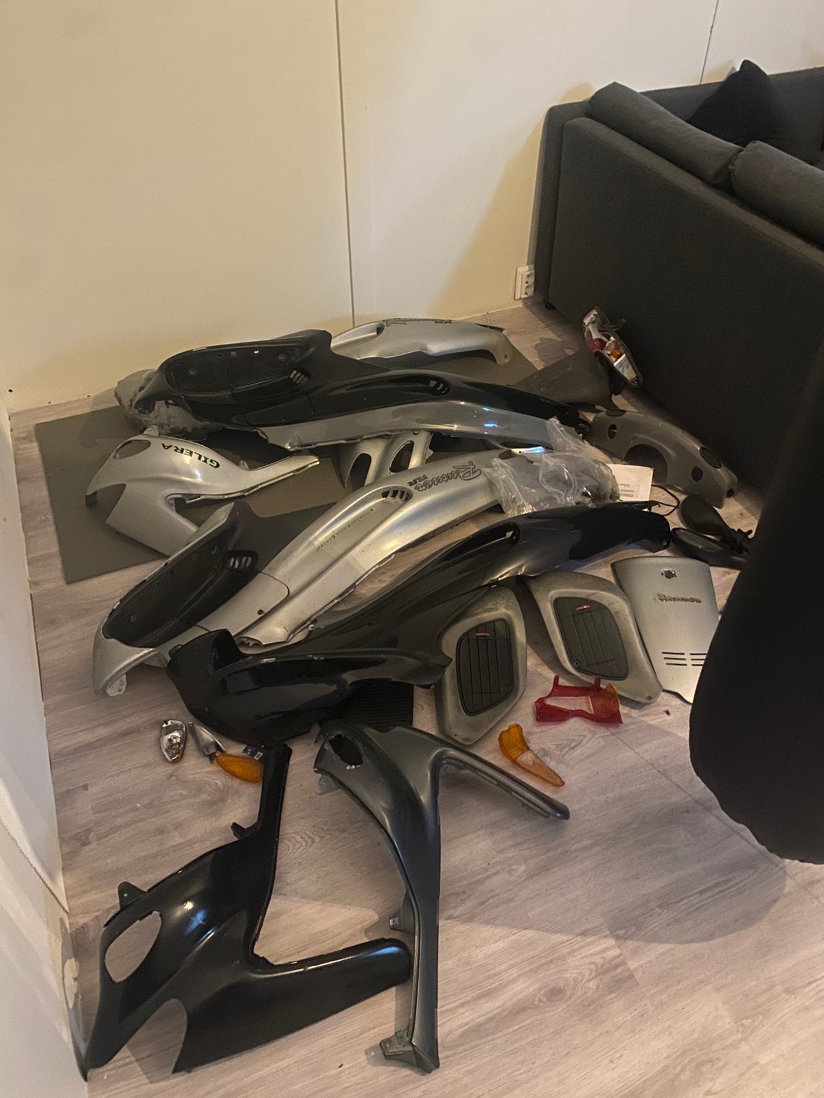 2x gilera runner kappen set, Ophalen, Gebruikt, Kap