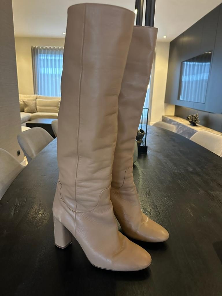 ZARA laarzen, Ophalen of Verzenden, Zo goed als nieuw, Zwart, Hoge laarzen
