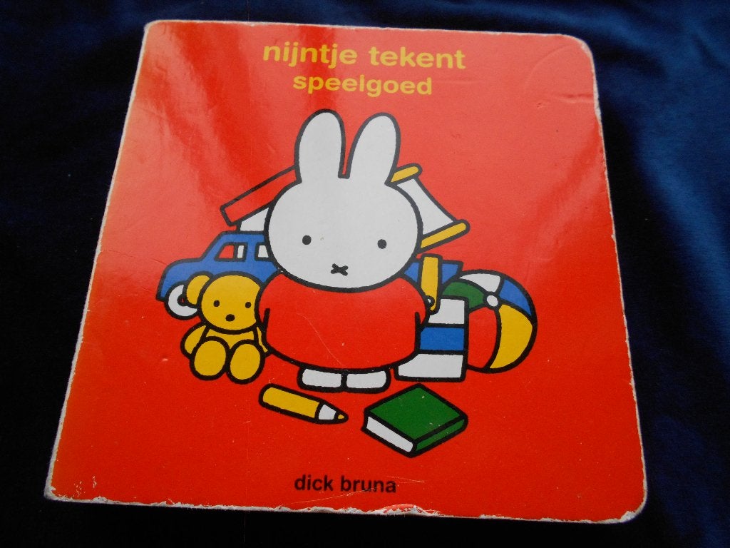 Nijntje tekent speelgoed, slechts 1,95., Ophalen of Verzenden, Gelezen, Dick Bruna, Fictie algemeen