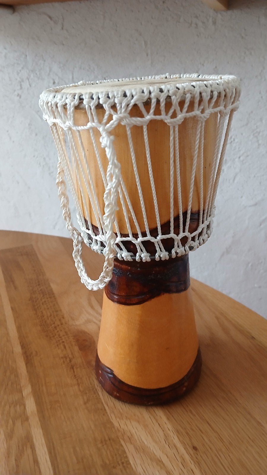 Kleine houten trommel met gehaakt detail, Muziek en Instrumenten, Ophalen of Verzenden