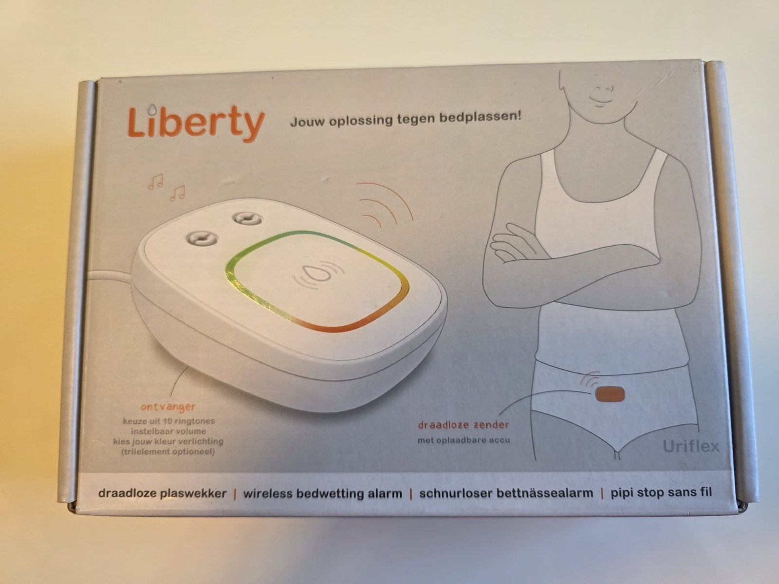 Uriflex Liberty plaswekker zgan + 3 onderbroekjes (116/122), Kinderen en Baby's, Kinderspulletjes, Ophalen, Zo goed als nieuw
