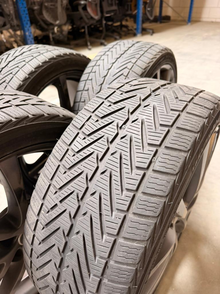 Borbet 18 inch winterset – 235/40 R18 – goed profiel, Ophalen