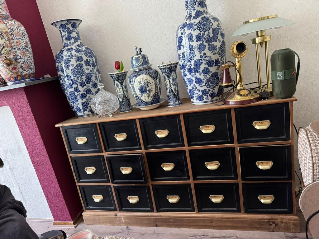 Mooie en schoone apothekerkast, Huis en Inrichting, Kasten | Ladekasten, Ophalen of Verzenden, Zo goed als nieuw, 25 tot 50 cm