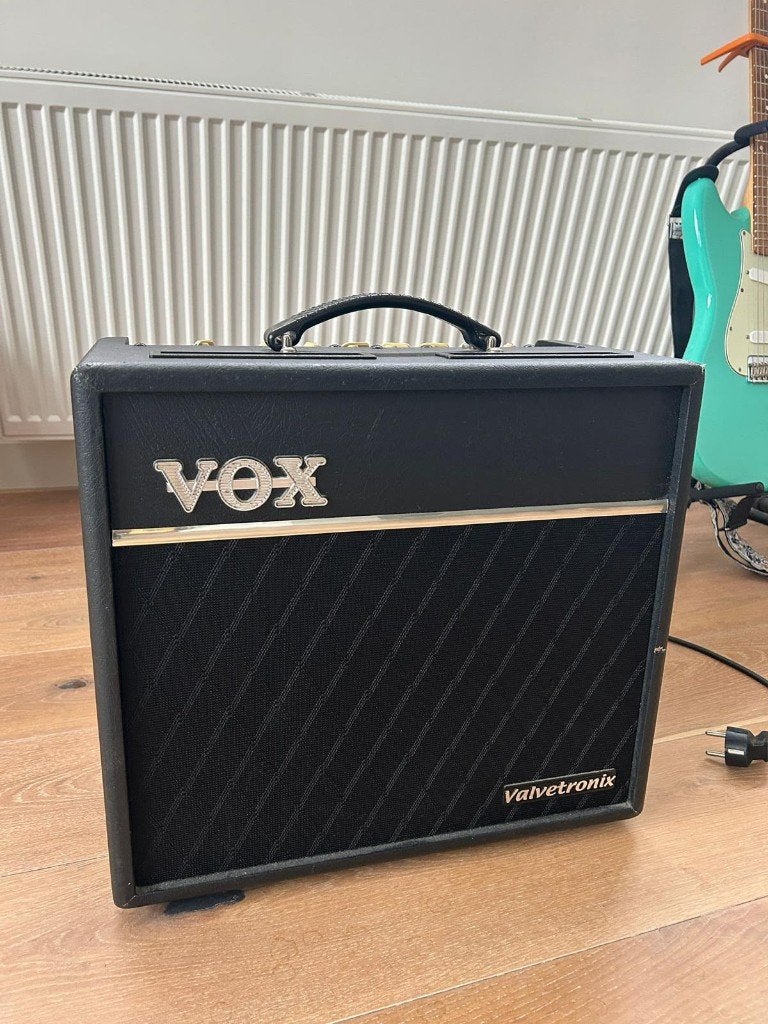 VOX VT40+  versterker, Ophalen, Gebruikt, Gitaar, Minder dan 50 watt