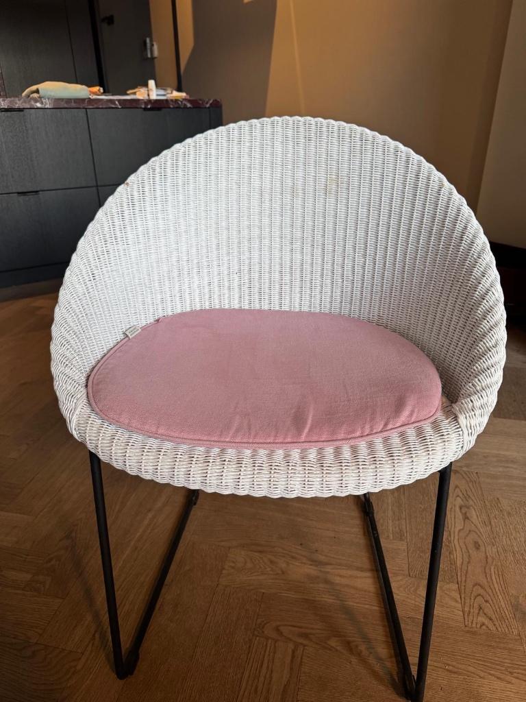 Stoelen Vincent Sheppard 80€/ 7 stuks, Ophalen, Gebruikt, Wit, Riet of Rotan