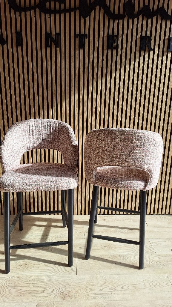 Richmond Interiors Savoy  2 x counterstoel Showroomopruiming, Huis en Inrichting, Ophalen, Met voetsteun, Nieuw, 90 cm of meer