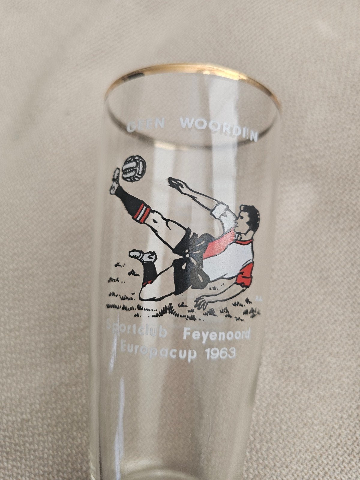 Feyenoord glas 1963, Ophalen, Feyenoord