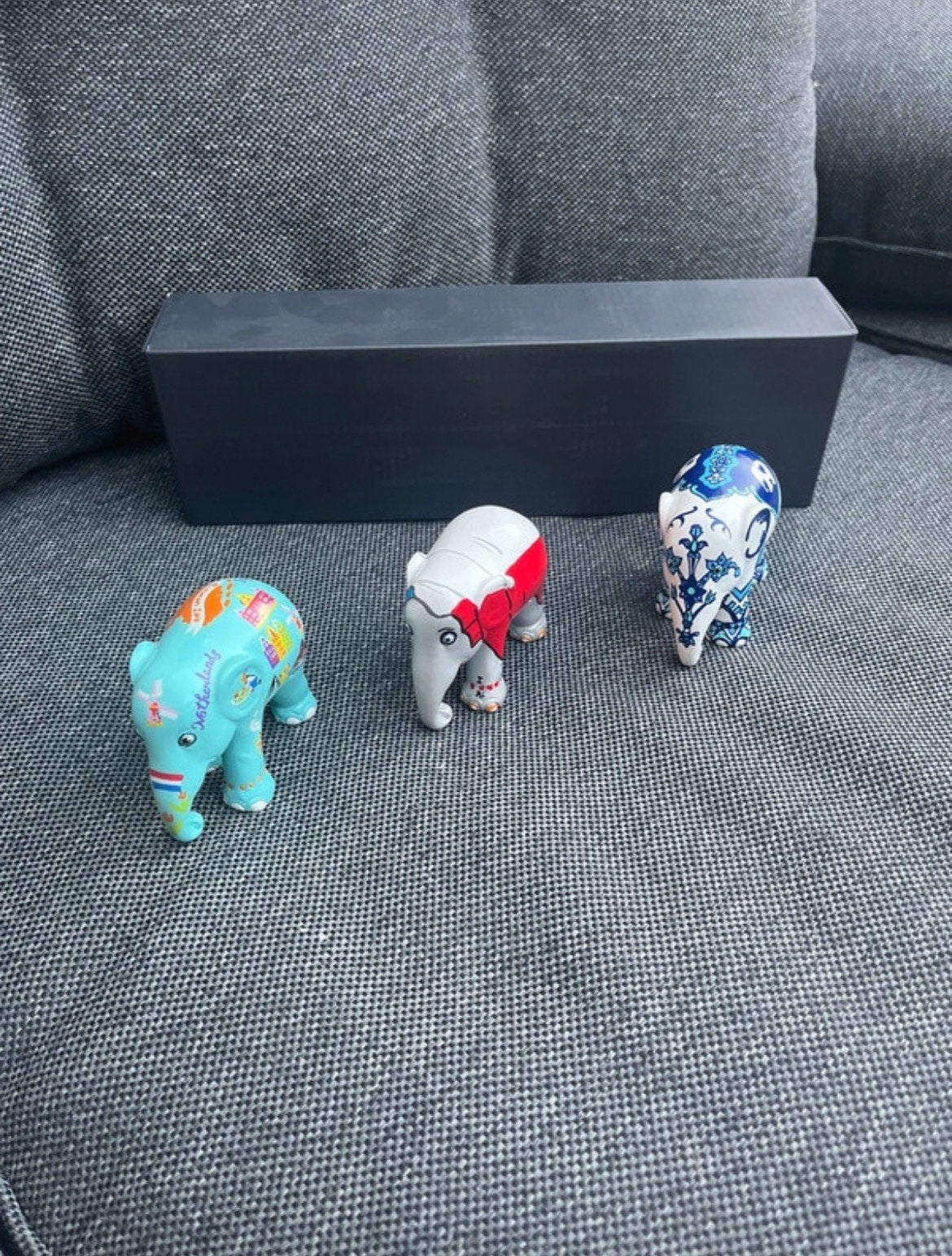 Elephant Parade "Dutch Stories" set van 3 (7 cm), Verzamelen, Beelden en Beeldjes, Ophalen of Verzenden, Zo goed als nieuw, Dier