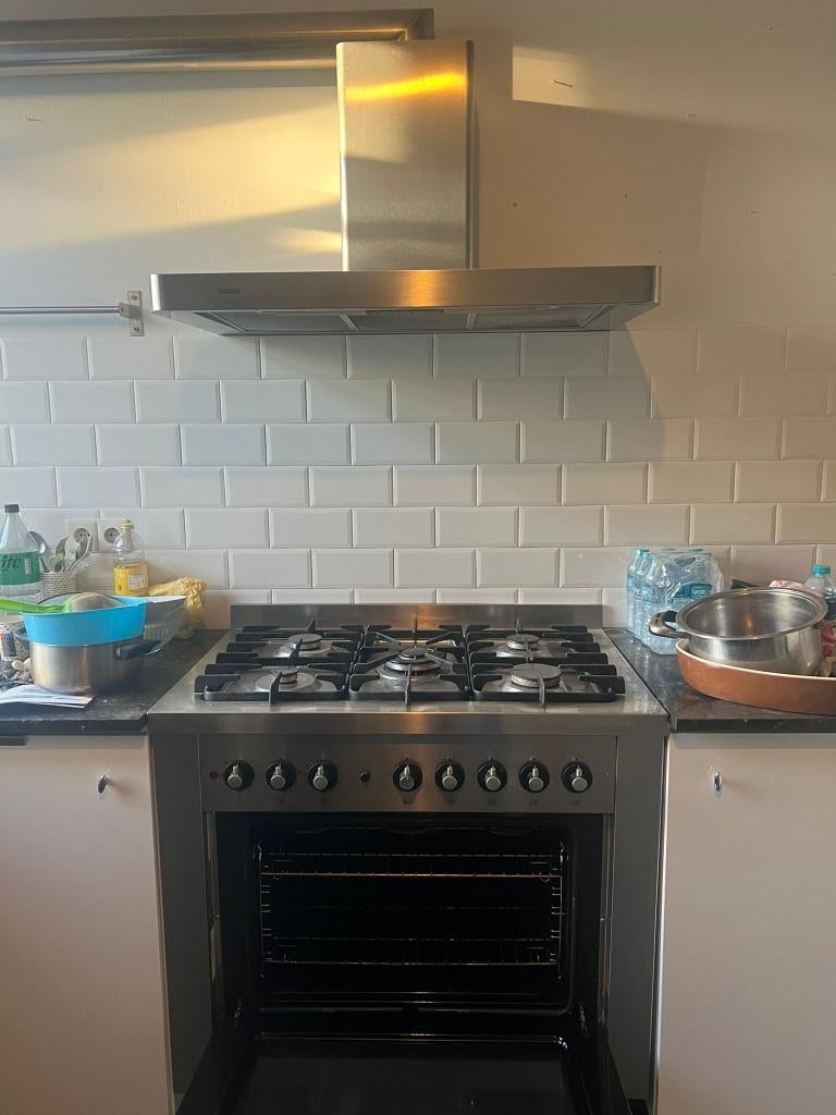 Solitaire 5-pits gasfornuis met oven en Bosch Afzuigkap, Witgoed en Apparatuur, Ophalen, Gebruikt, 60 cm of meer, Gas