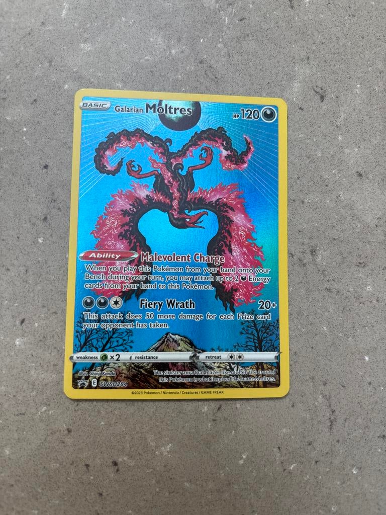 Galarian Moltres V (Full Art) Pokémon Kaart - SWSH284, Hobby en Vrije tijd, Verzamelkaartspellen | Pokémon, Ophalen of Verzenden