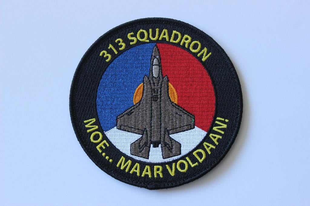 patch 313 sqn  moe  maar voldaan  rnlaf, Verzamelen, Militaria | Algemeen, Verzenden, Luchtmacht, Nederland, Embleem of Badge