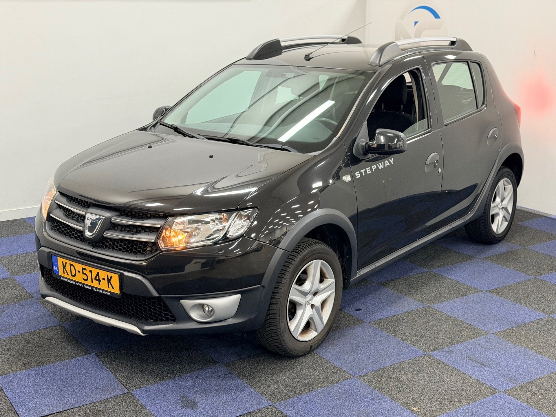 Dacia Sandero 0.9 TCe S&S Stepway Lauréate / NAVI-MULTIEMED, Voorwielaandrijving, Euro 6, Zwart, Origineel Nederlands