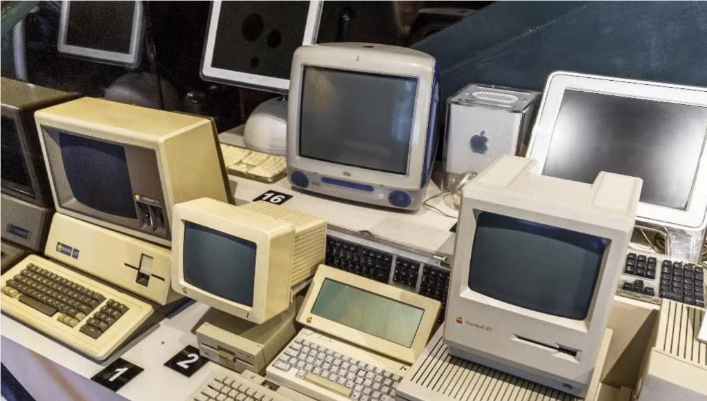 GEZOCHT: Oude Computers PC/APPLE/IBM/COMMODORE, Ophalen