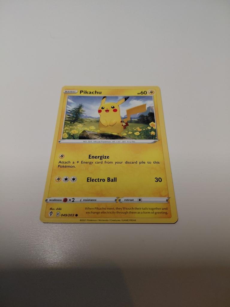 Pokémon pikachu #049, Ophalen of Verzenden, Zo goed als nieuw, Speelkaart(en)