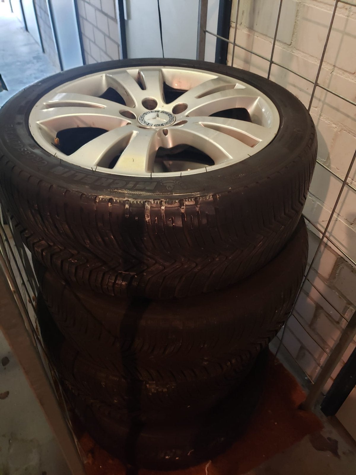 All season banden 4 stuks, Auto-onderdelen, Banden en Velgen, Ophalen, 17 inch, All Season, Band(en)
