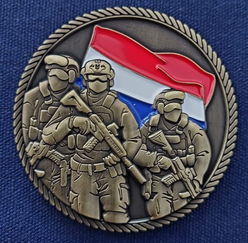 Mariniers coin, Ophalen of Verzenden, Marine, Nederland, Embleem of Badge