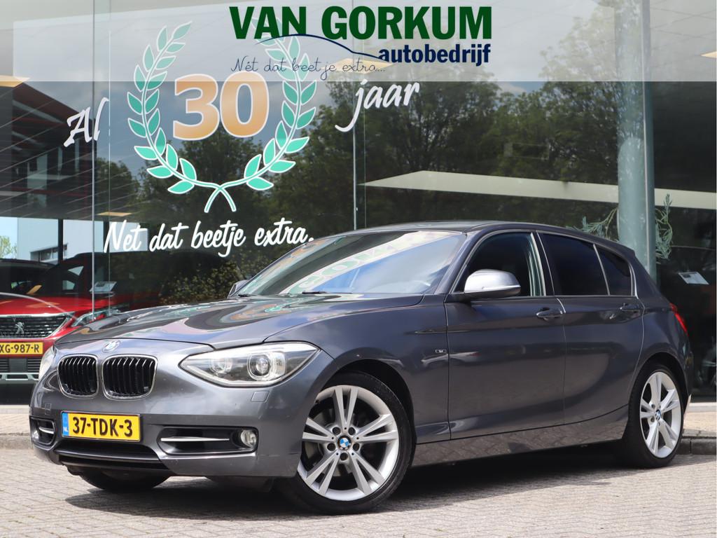 BMW 1-serie 118i Business+ Navi / Schui/kanteldak / Led / Cr, 1-Serie, Euro 5, Gebruikt, Zwart