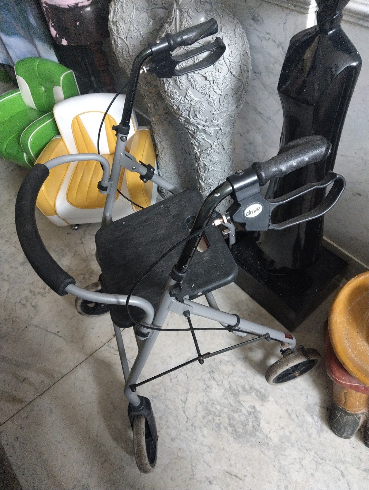 rollator van het merk DRIVE, Diversen, Ophalen, Gebruikt