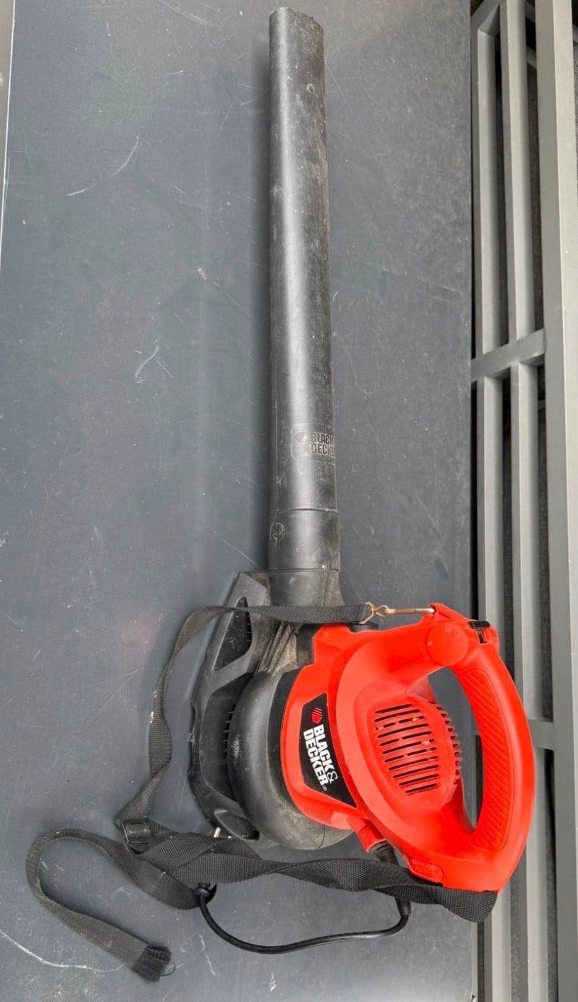 Black & Decker bladblazer GW3000, Ophalen, Gebruikt, Met zuigfunctie, Handgedragen