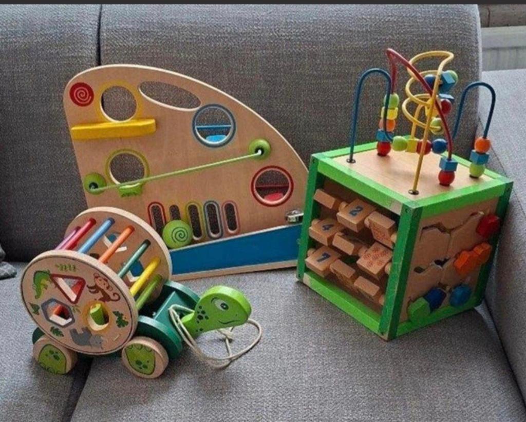 3 Verschillende houten speeltjes., Ophalen of Verzenden, Gebruikt, Duw- of Trekspeelgoed