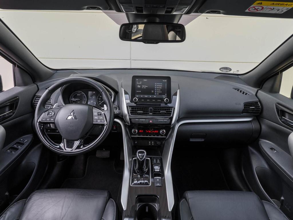 Mitsubishi Eclipse Cross 2.4 PHEV 4WD Instyle | Leder | Pano, Automaat, 188 pk, 4 cilinders, Zwart