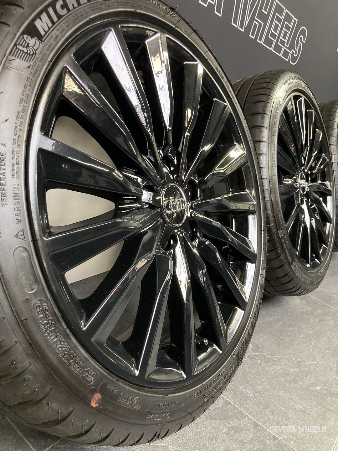 18” originele Audi A3 8P 8V 8Y velgen + banden 5x112 8V06010, 18 inch, Gebruikt, -, -