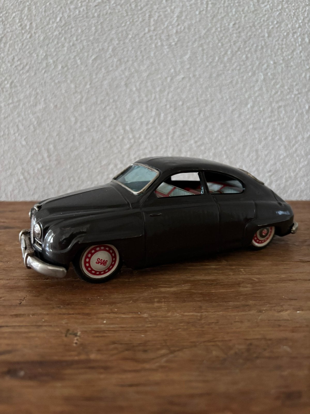SAAB 93 Bandai Blikken model, Ophalen of Verzenden, Zo goed als nieuw, Auto