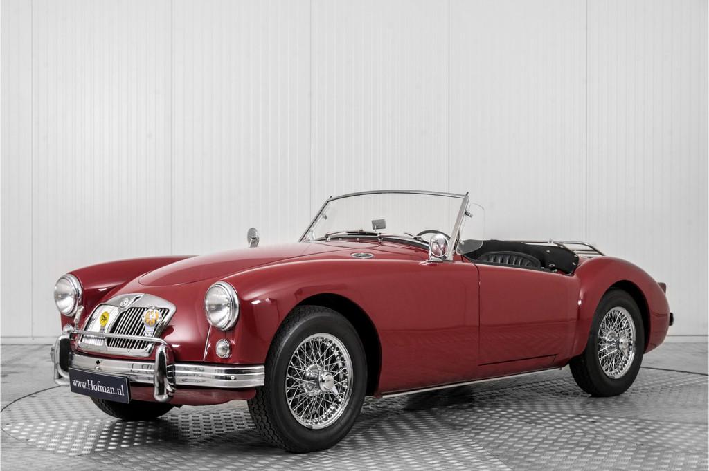 MG A MGA Roadster 1500 (bj 1957), Auto's, Gebruikt, 4 cilinders, Cabriolet, Leder