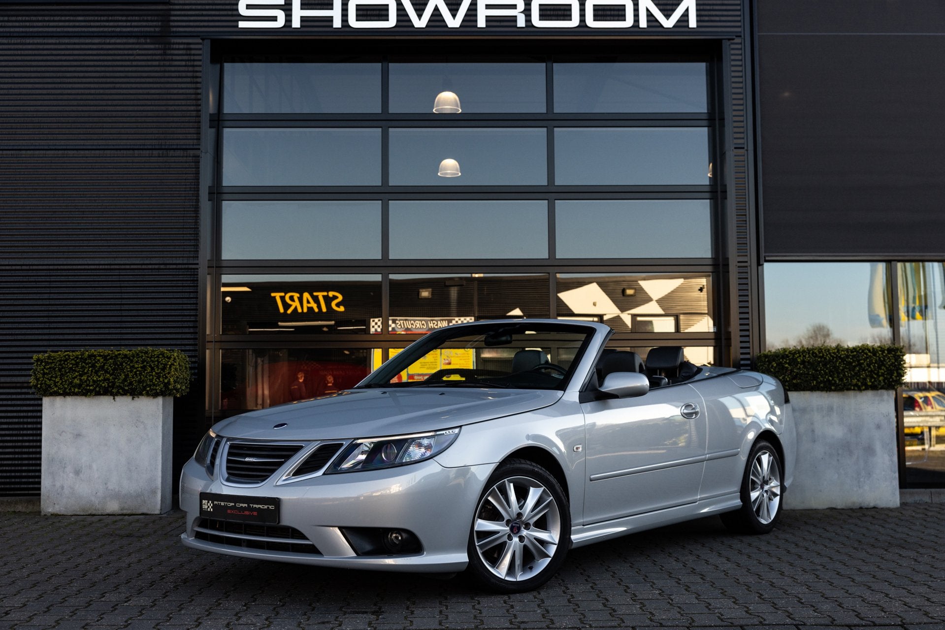 Saab 9-3 Cabrio 2.0T Vector, Hirsch 230pk, Windscherm, Nieuw, Auto's, 1998 cc, Gebruikt, Zwart, 4 cilinders