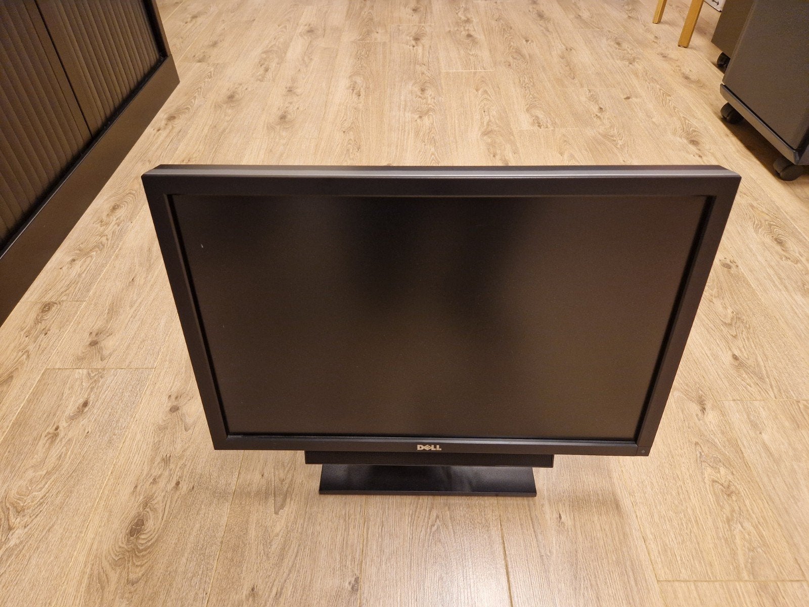 Dell U2410f Monitor met Soundbar - Hoge Resolutie, Ophalen, Ingebouwde speakers, IPS, Zo goed als nieuw