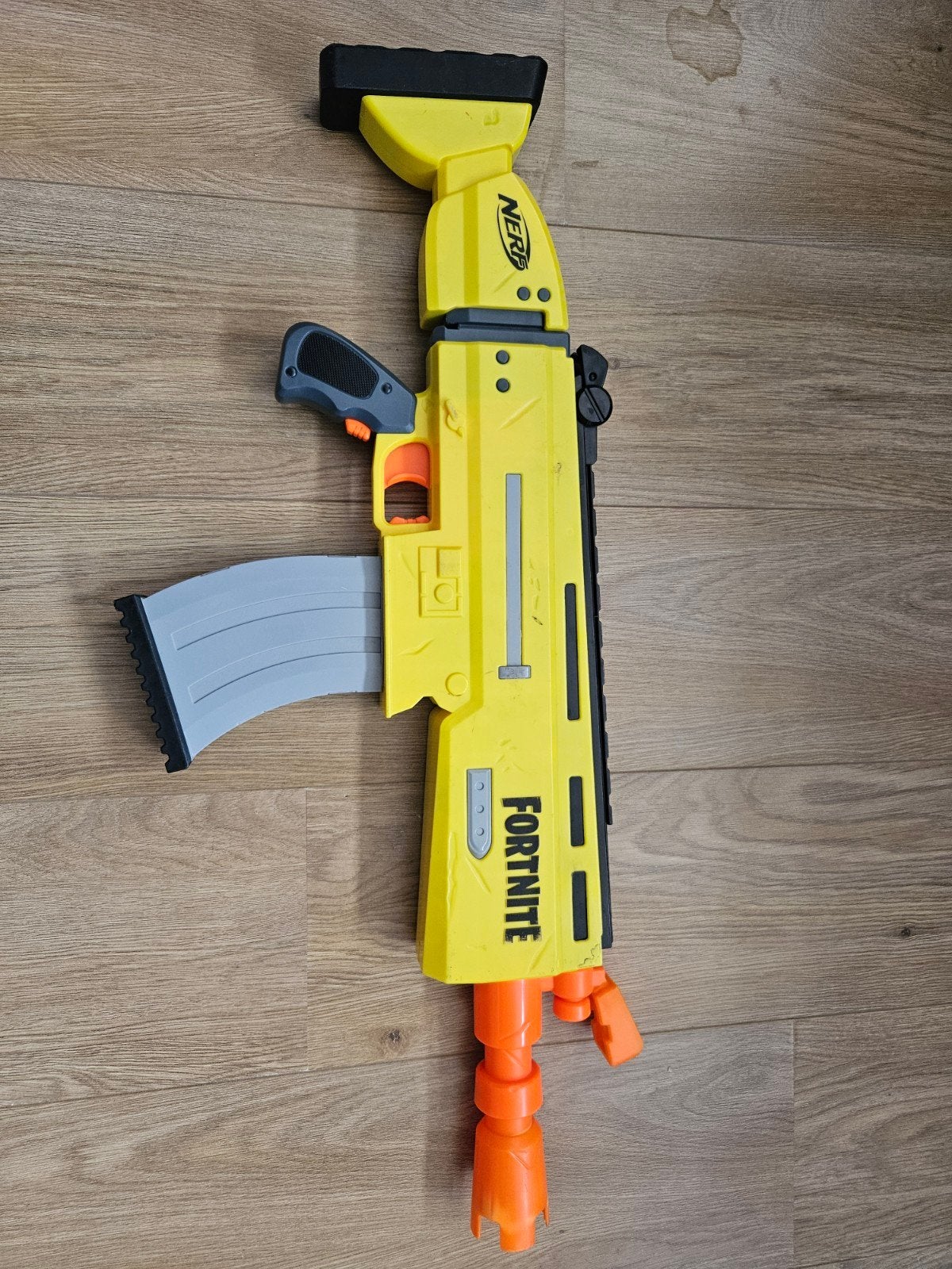 Nerf Fortnite AR-L gemotoriseerde blaster, Ophalen, Zo goed als nieuw, Jongen of Meisje