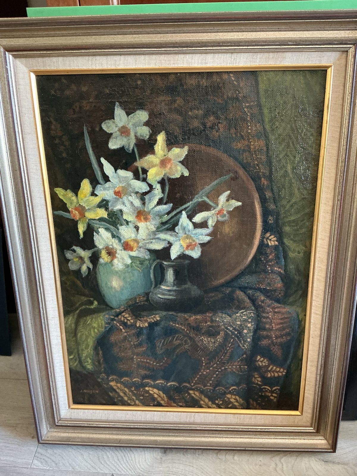 Schilderij J. Nuijen - Stilleven met bloemen, Antiek en Kunst, Kunst | Schilderijen | Klassiek, Ophalen, Doek, Stilleven, Gesigneerd