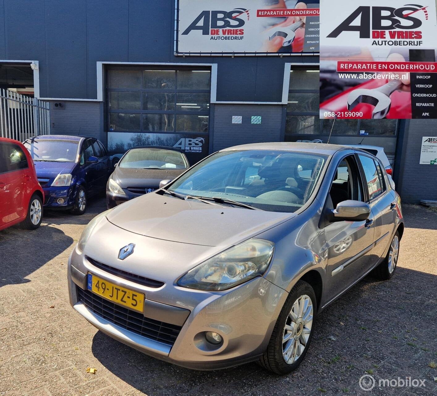 Renault Clio 1.2 TCe Sélection Business Sport APK SEPTEMBER, Voorwielaandrijving, Gebruikt, 4 cilinders, 49 €/maand