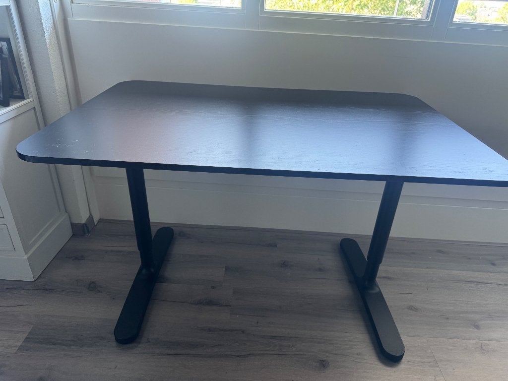 IKEA bureau zwart, Ophalen, Zo goed als nieuw