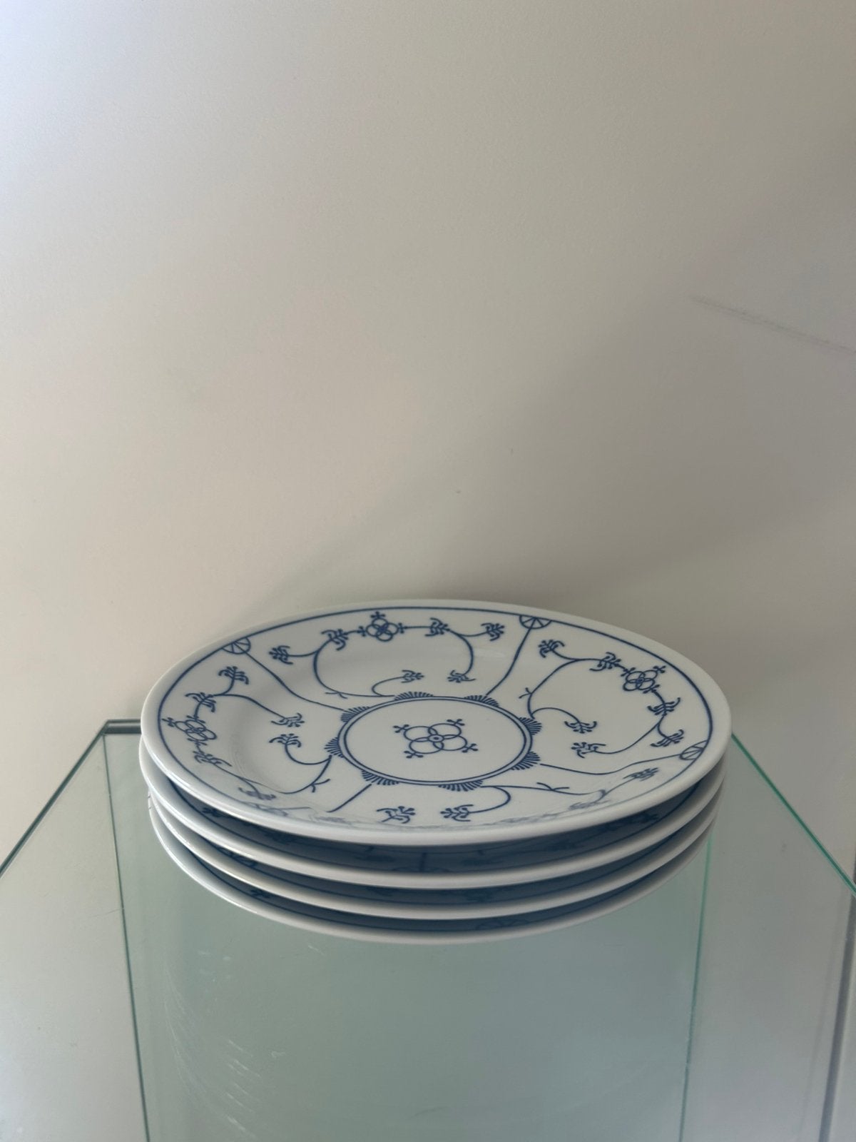 Gebaksbordjes (4st) Saksisch blauw Jäger, Ophalen of Verzenden, Zo goed als nieuw