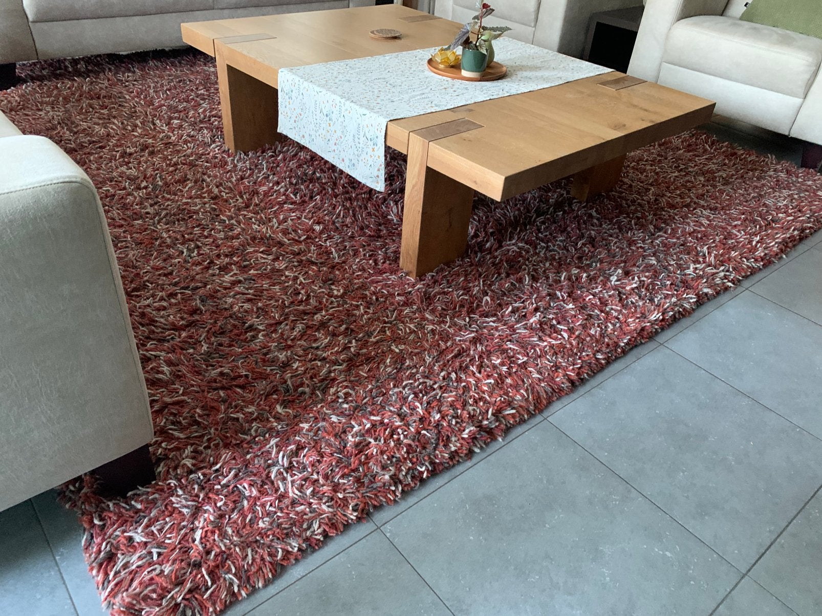 Vloerkleed hoogpolig rood beige gemêleerd, Ophalen, Gebruikt, Grijs, Vierkant