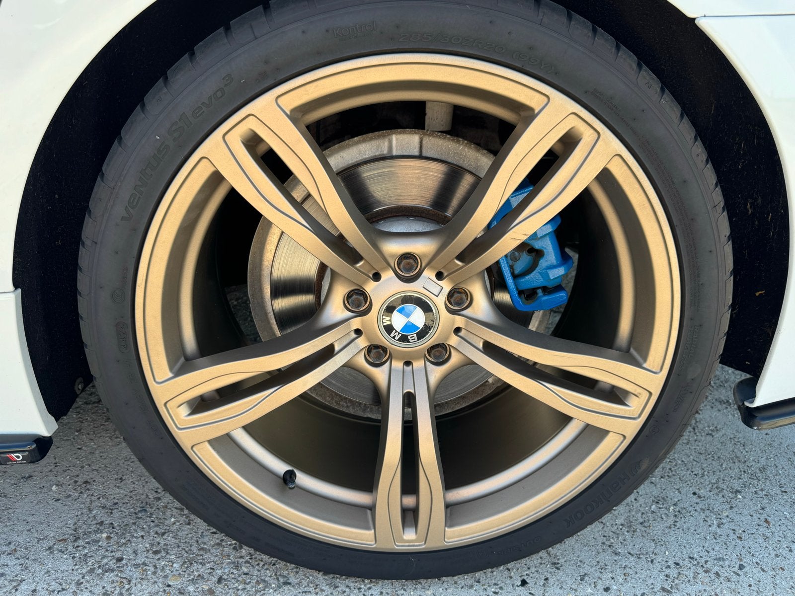 Foto 9 van BMW 535i 390 pk